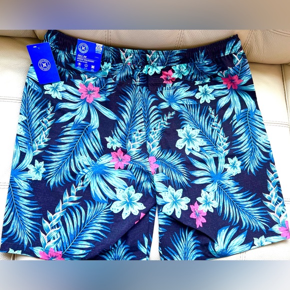 HURLEY 🆕 XXL Futura Floral Stretch Volley Walk Shorts - Picture 1 of 10
